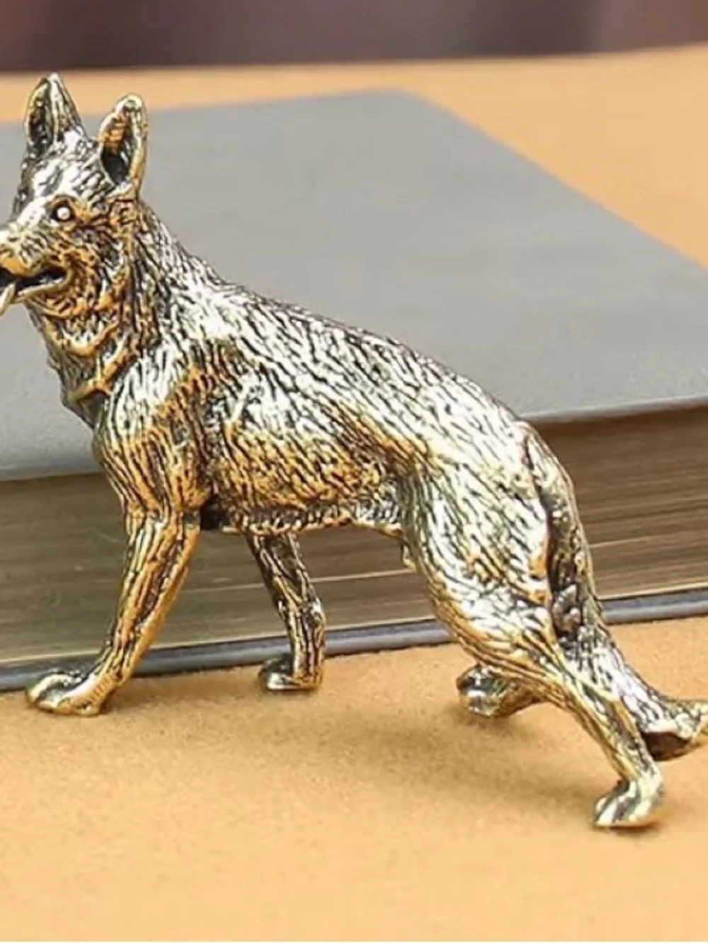 Brass German Shepherd Dog Figurine Toy - Classic Pet Décor